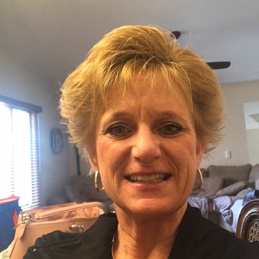 Meet your Posher, Pam